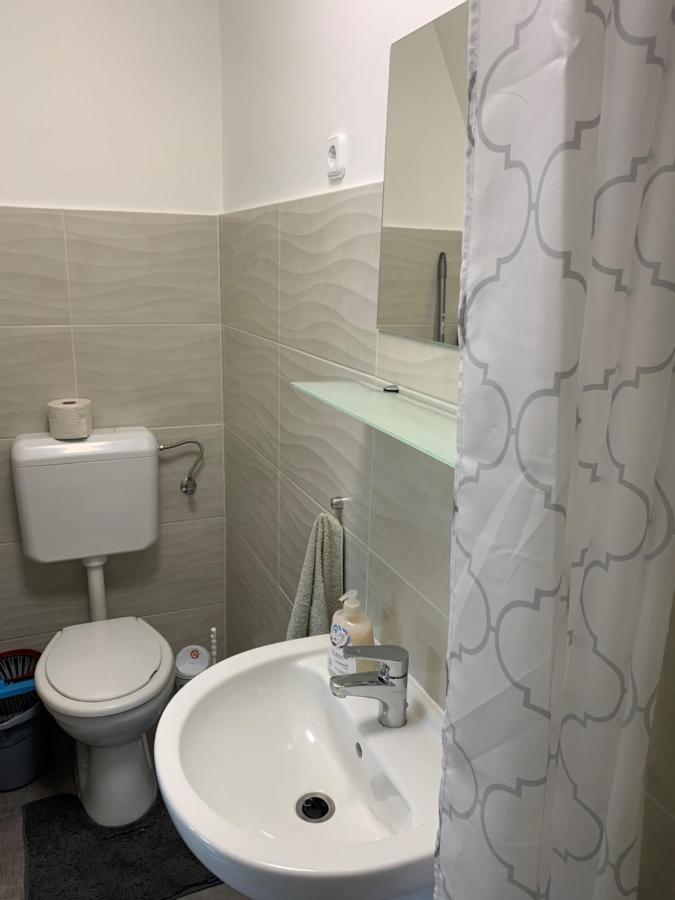 Komo Apartment Buk Luaran gambar